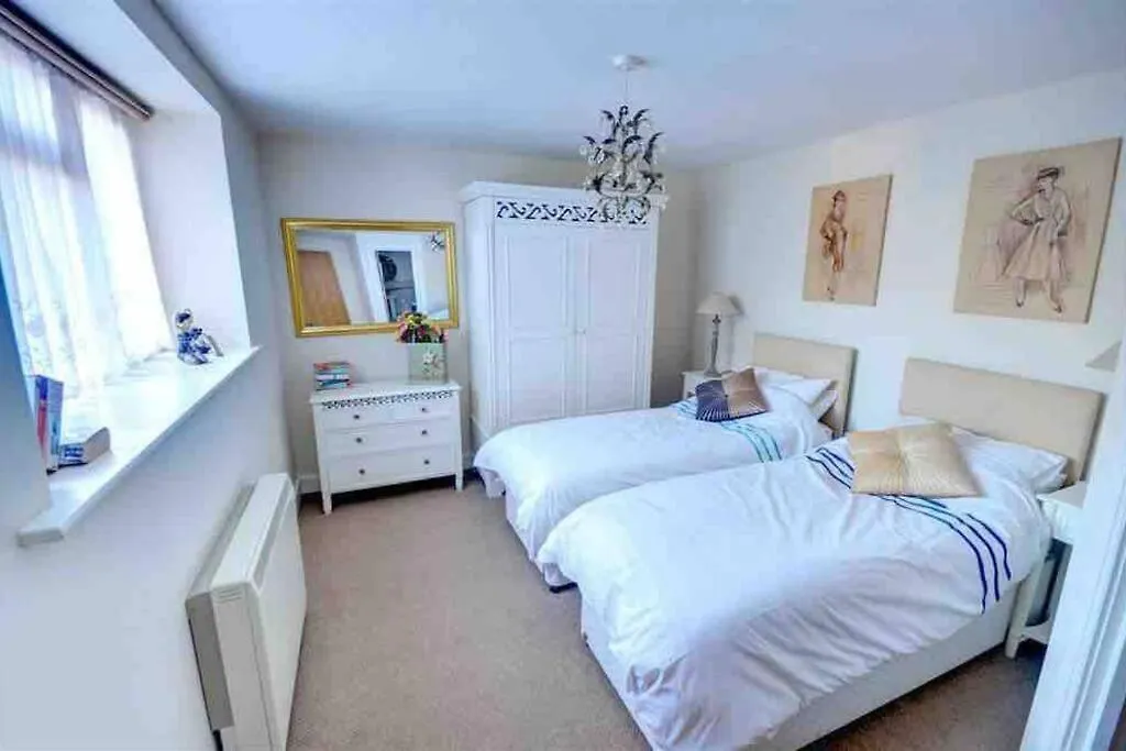 Seagull-Charming Two Bed Ground Floor Retreat, Can Sleep 6 Scarborough 0*,  Royaume-Uni